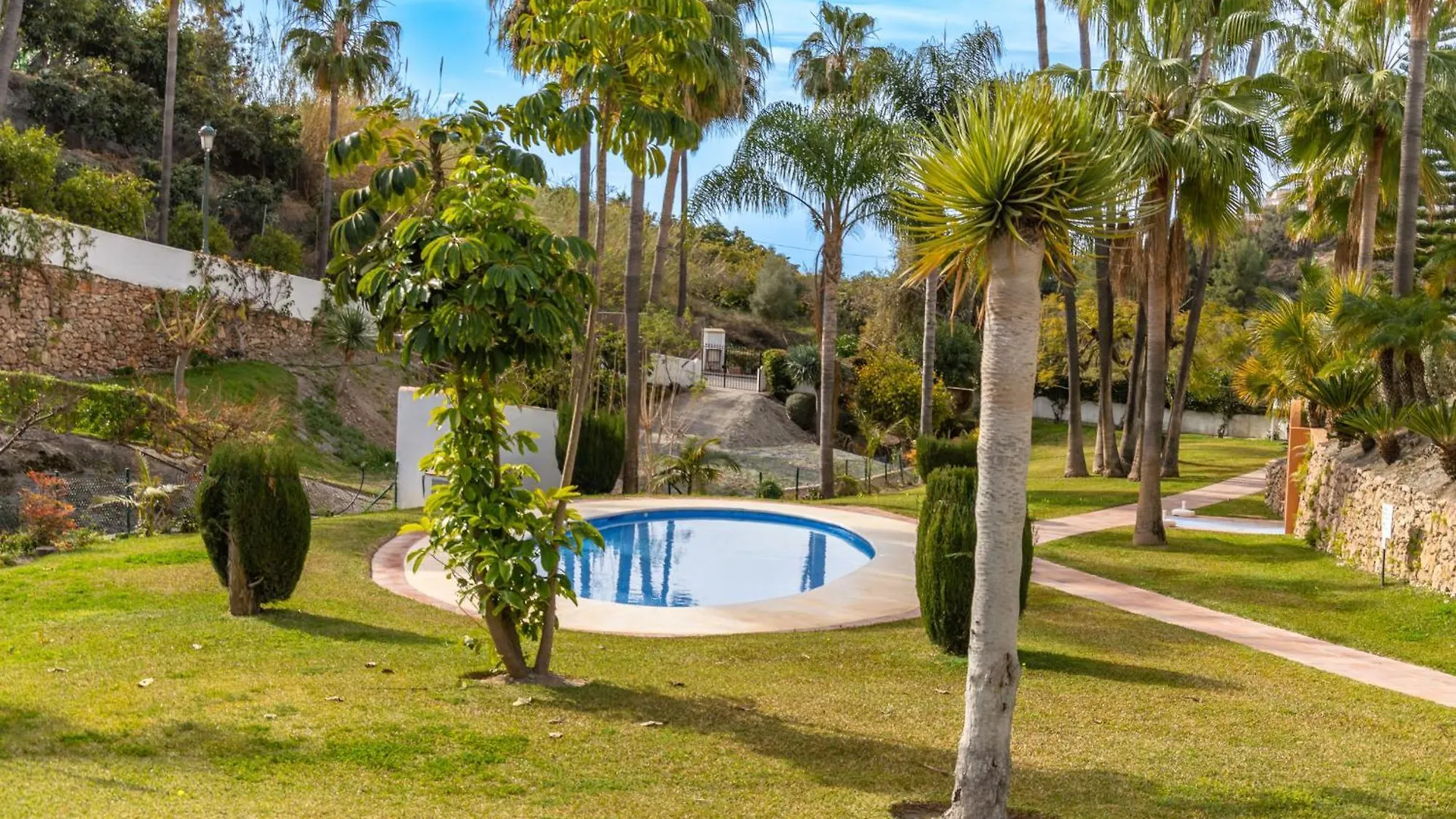 Tetuan 7 Oasis Properties Nerja